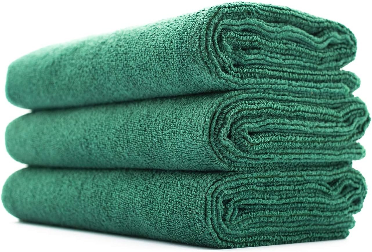 Sport & Workout Towel - Gym, Exercise, Fitness, Spa, Ultra Soft, Super Absorbent, Fast Drying Premium Microfiber, 320gsm, 16in x 27in, Dark Green (3-Pack)